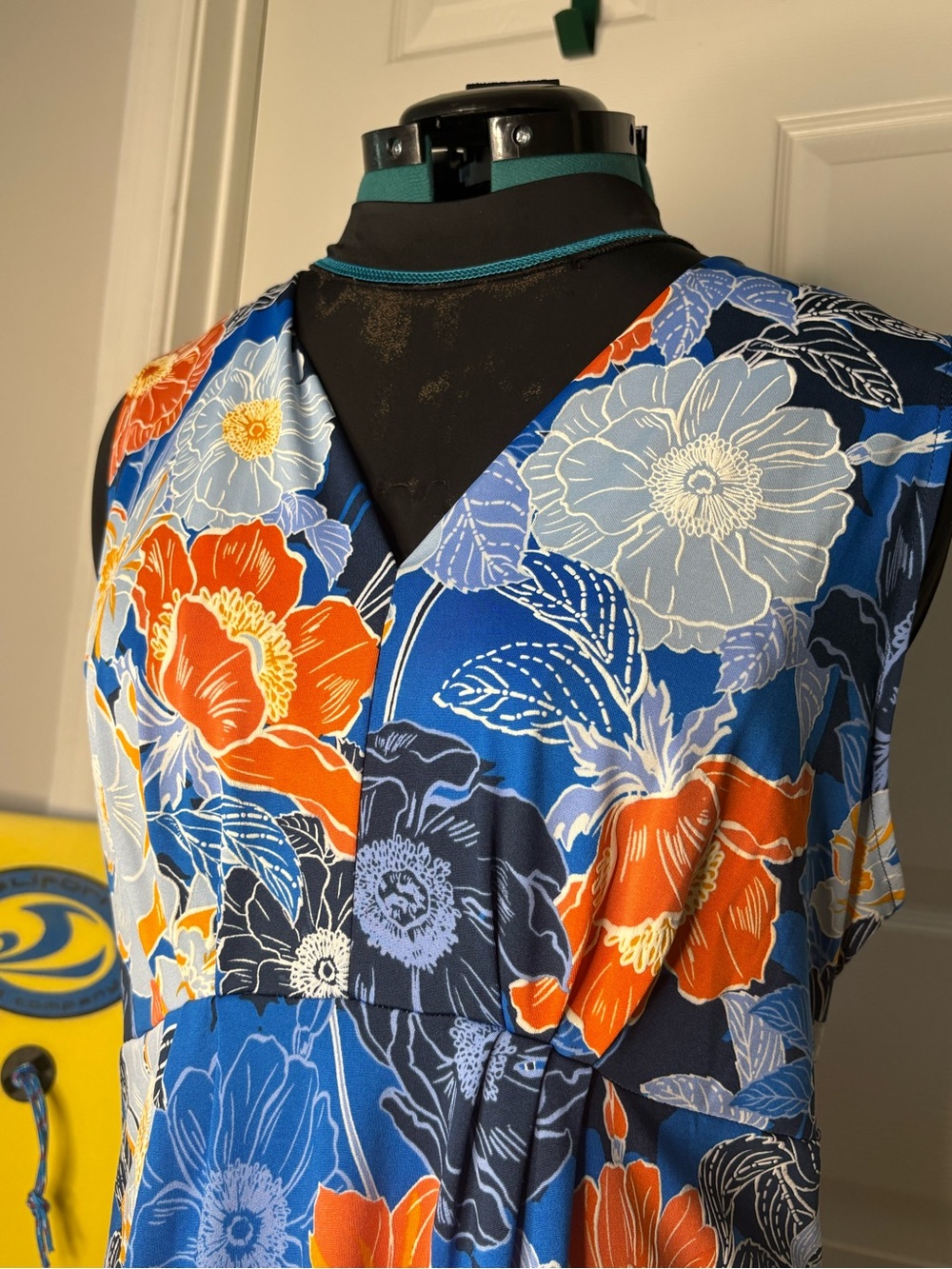 Ruby Rd. Blue Floral Hi-lo Wrinkle Free Travel Dress Orange White Flowers MuMu - Picture 3 of 8
